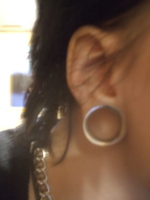 Gages Size 8. 7/8 is the gauge(size).