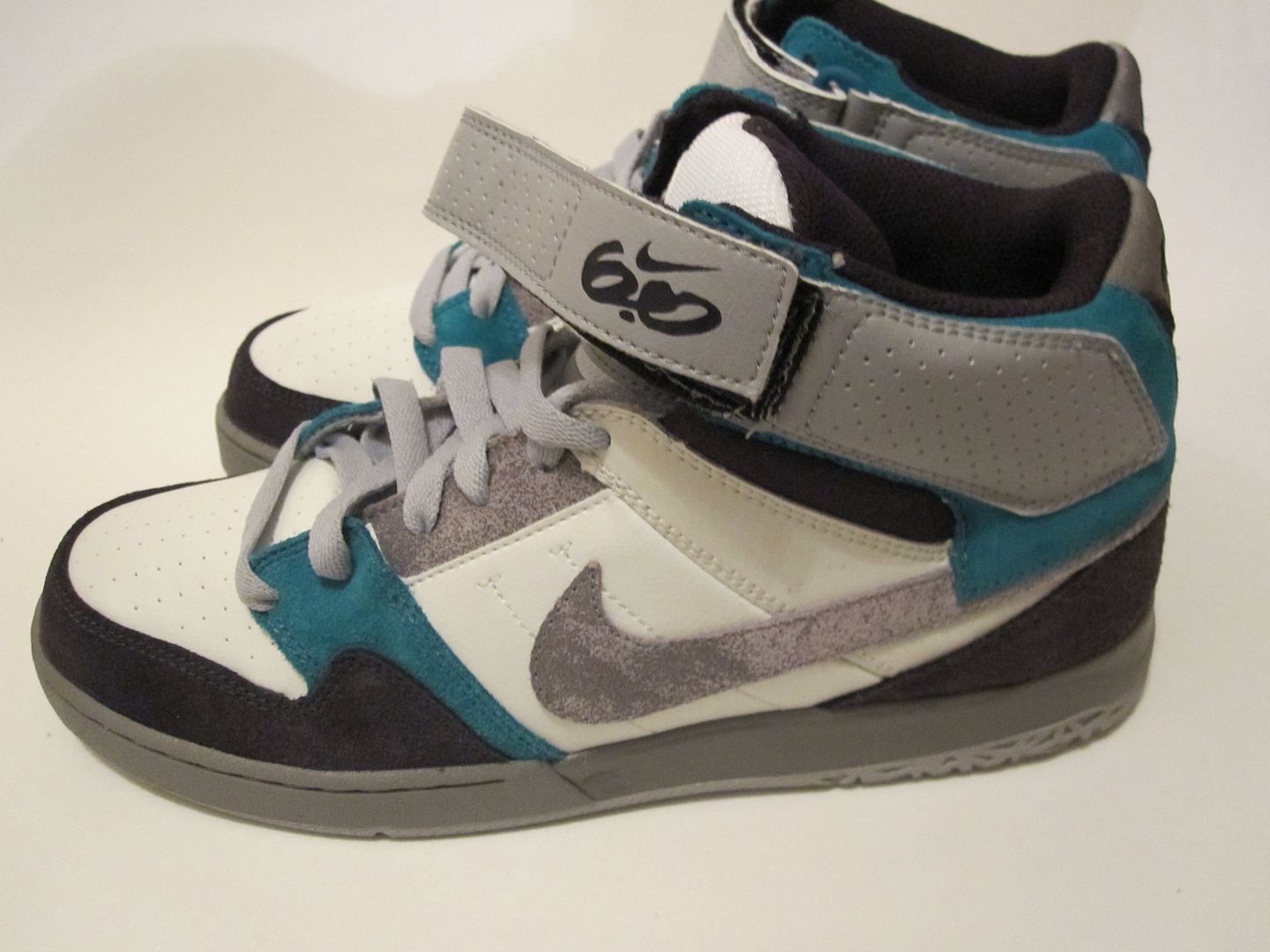 nike zoom high top velcro