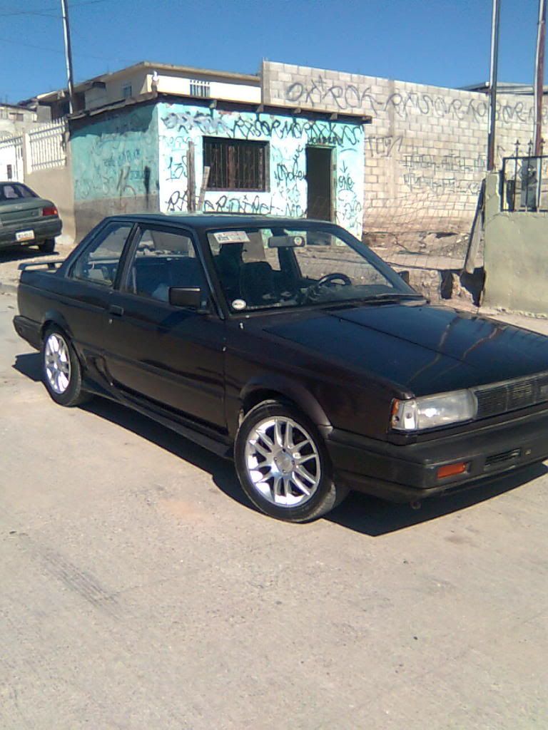Nissan Sentra Colita y Micas ¿se ve bien ... Nissan Sentra Colita y Micas ¿se ve bien ...