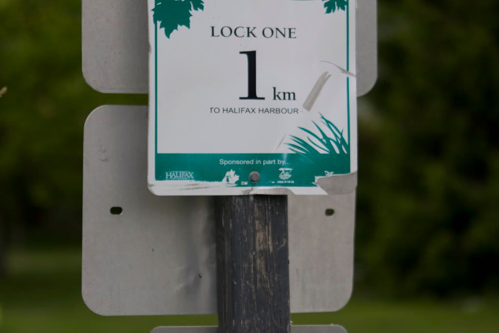 IMAGE: http://i198.photobucket.com/albums/aa182/jlandryphotography/IMG_4606.jpg