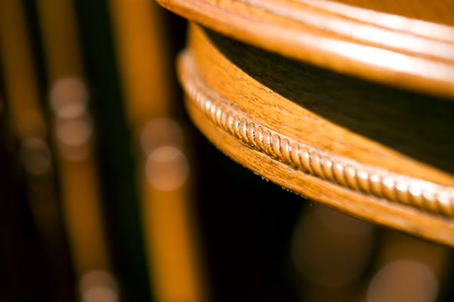 IMAGE: http://i198.photobucket.com/albums/aa182/jlandryphotography/test1.jpg