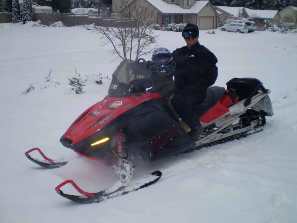 Grahamsnowmobiletrip001.jpg