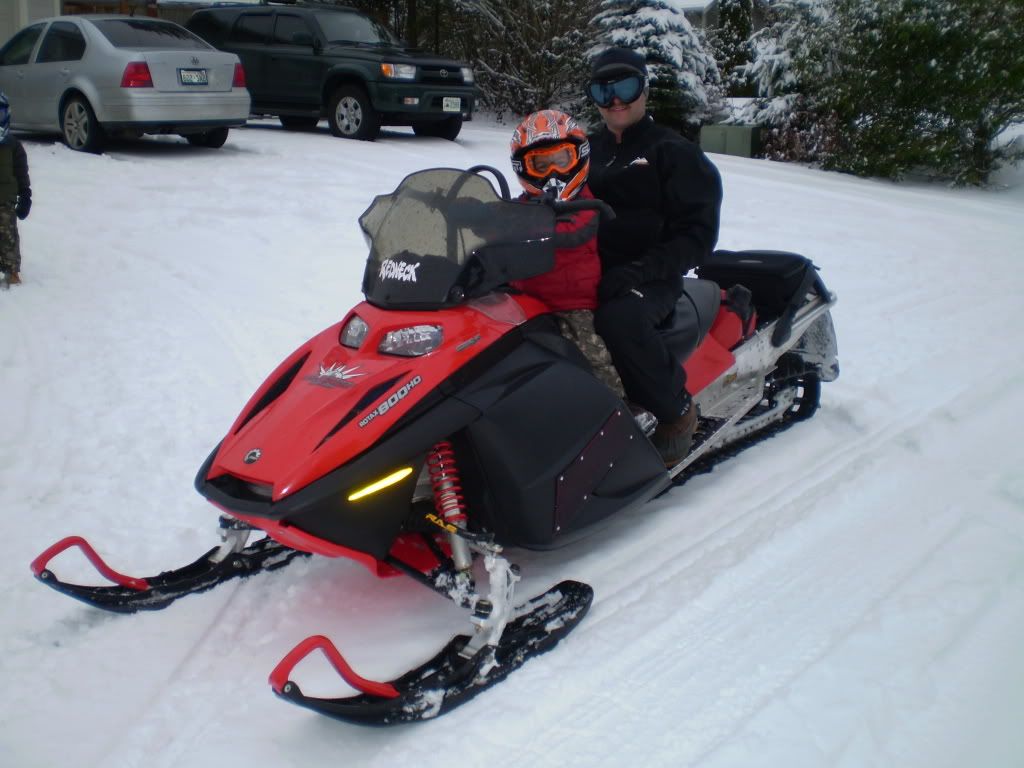 Grahamsnowmobiletrip002.jpg