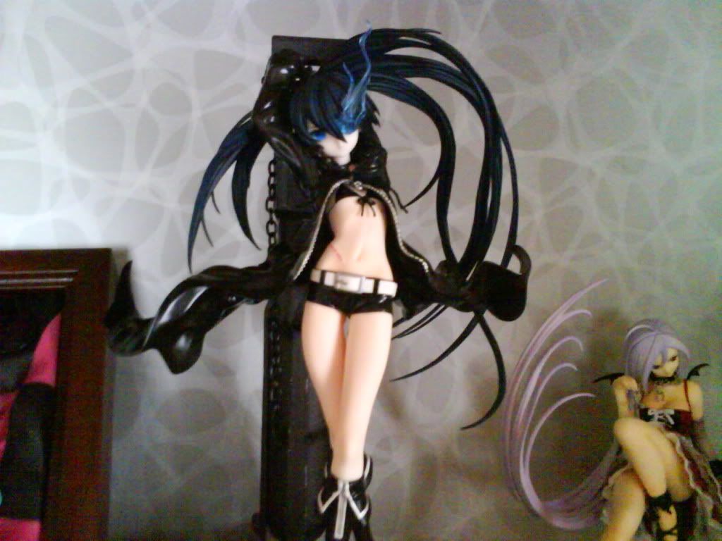 Forum Image: http://i198.photobucket.com/albums/aa190/Asaforever/My%20Shelf/Foto0243.jpg