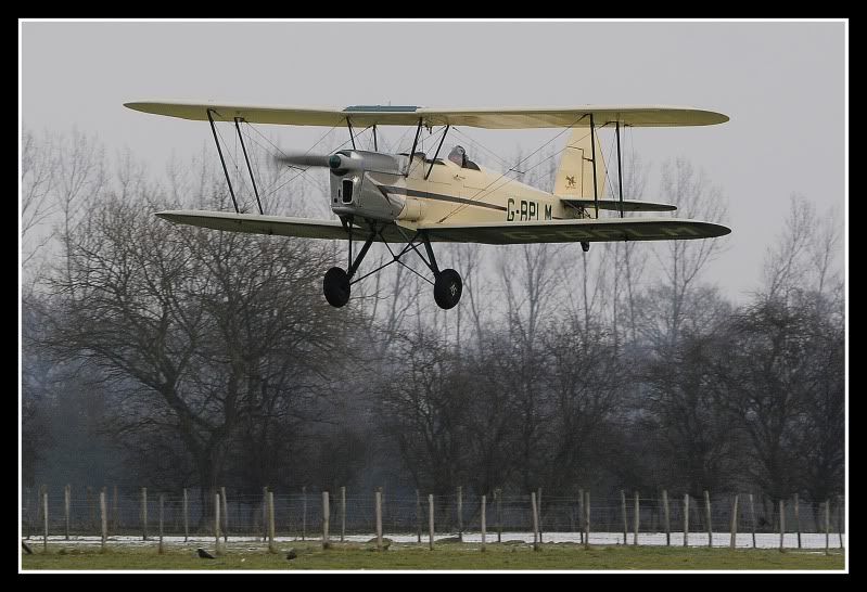 http://i198.photobucket.com/albums/aa191/FOTO4_bucket/STEARMAN/HEAD251210155uk.jpg