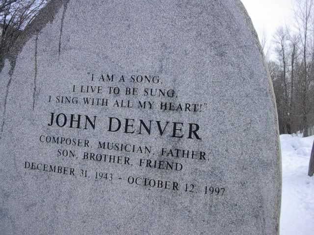 John Denver Grave photo. pictur...