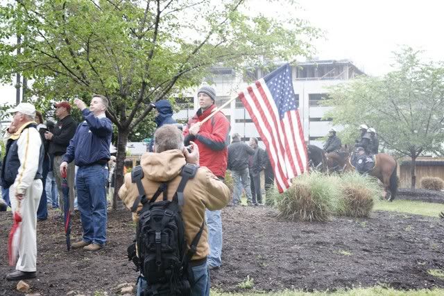 IMAGE: http://i198.photobucket.com/albums/aa57/peternap/me-1.jpg