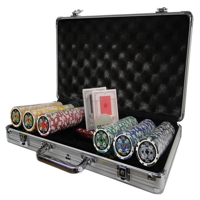 Maleta Poker 300 Fichas Luxo Brilhantes Numeradas 11,5gr - CBR1083 Maleta Poker 300 Fichas Luxo Brilhantes Numeradas 11,5gr - CBR1083
