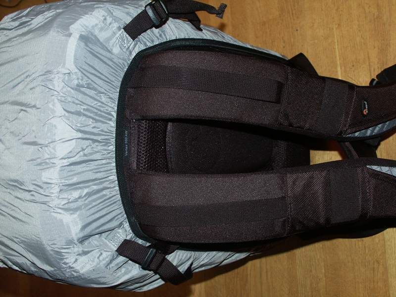 IMAGE: http://i198.photobucket.com/albums/aa9/zyxxel/PICT4492.jpg