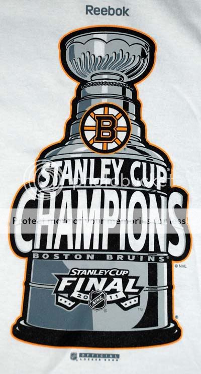 BOYS BOSTON BRUINS STANLEY CUP BOYS LARGE Tee CHAMPS 2011 REEBOK 